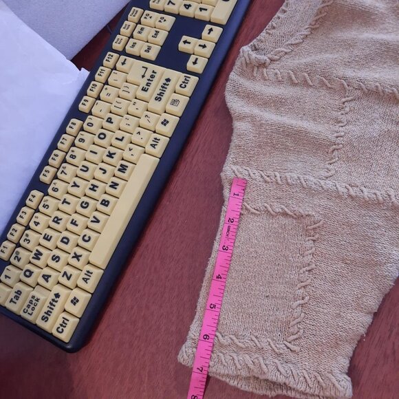 Styles To Go Women CrewNeck Short Sleeve Sweate Beige Size S PreLoved Excellent - Picture 5 of 8